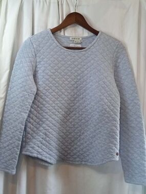 Orvis Light Blue Quilted Crewneck Pullover XS Coastal Momcore Winter Outdoor